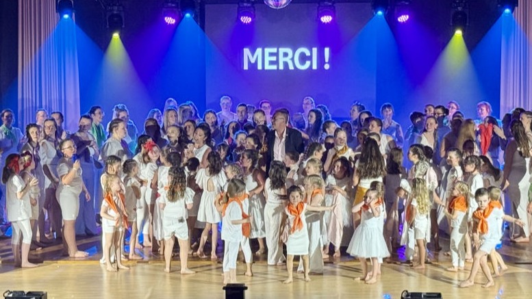 Eclairage Spectacle gala de danse Nord pas de Calais